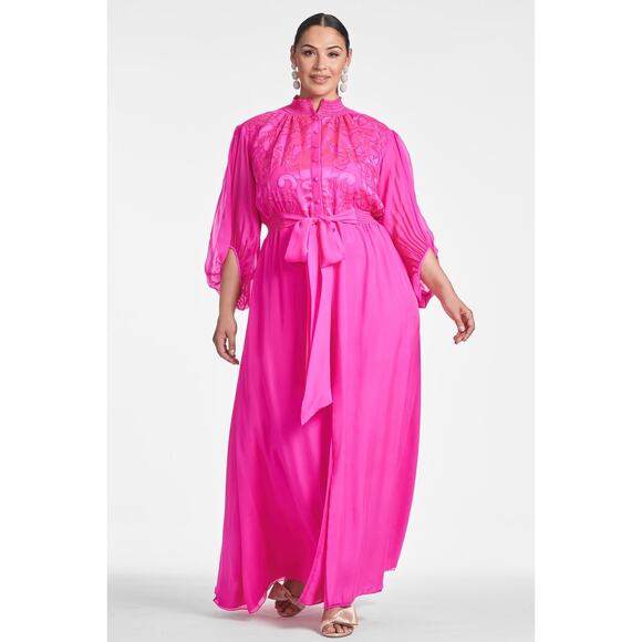 Sachin & Babi Beatrix Fuchsia Pink Silk Long Sleeve Embroidered Gown Size 16W - Picture 1 of 16